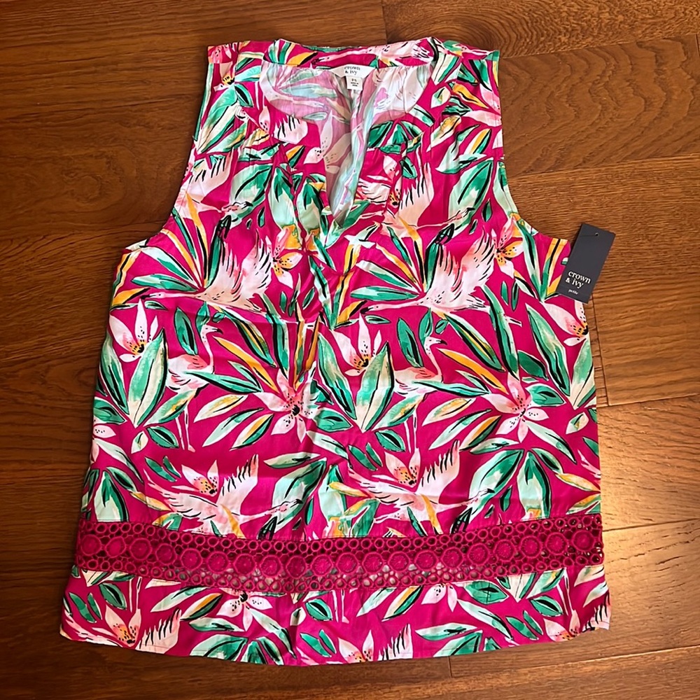 Crown & Ivy Floral Tank